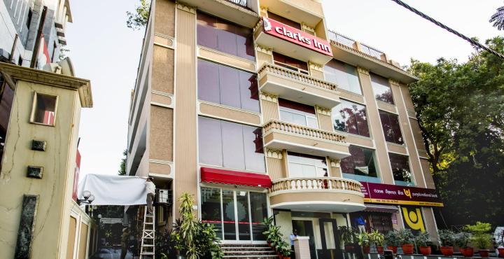 Clarks Inn Nehru Place